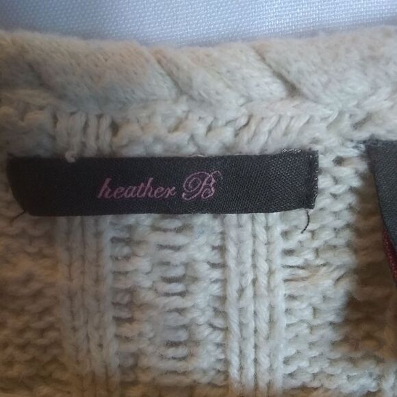 Heather B cardigan  - Picture 4 of 7